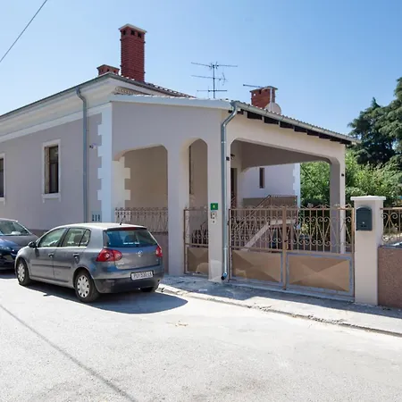 History Veruda Lejlighed *